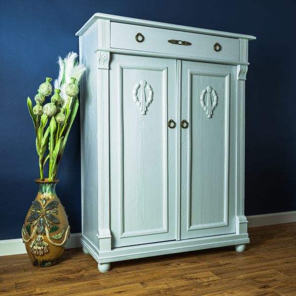 Wardrobe Assembly in Ponte Vedra Beach