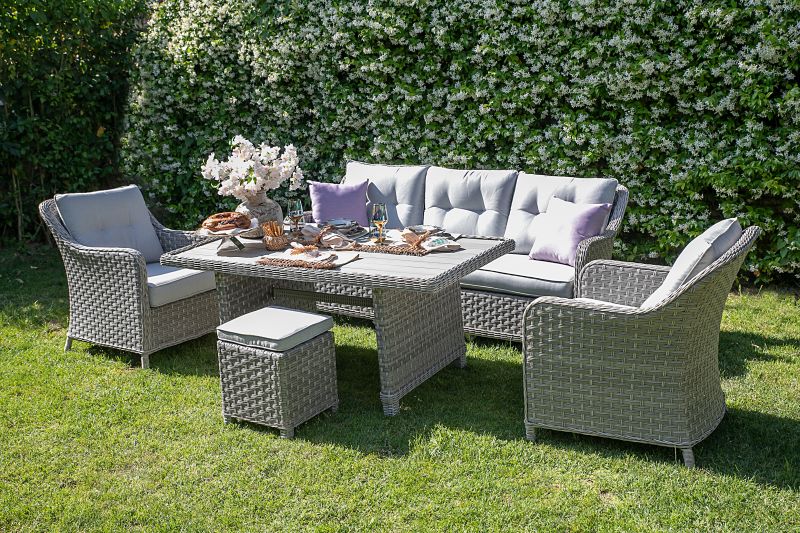 Outdoor Furniture Installation
